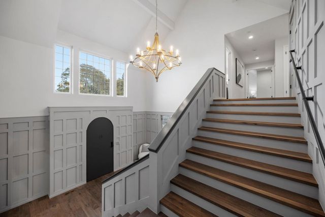 260 Robin Road, Hillsborough, CA 94010