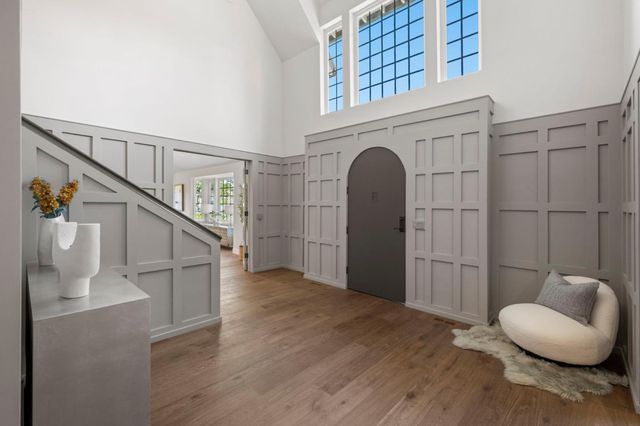 260 Robin Road, Hillsborough, CA 94010