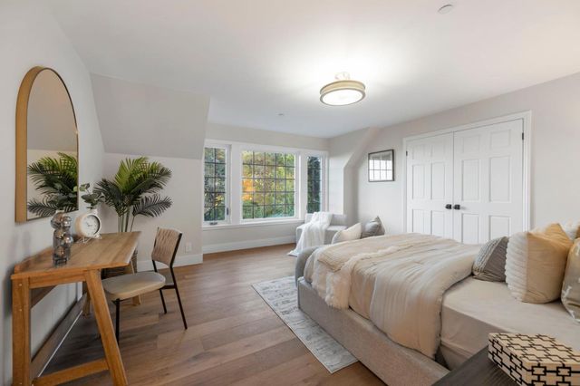 260 Robin Road, Hillsborough, CA 94010