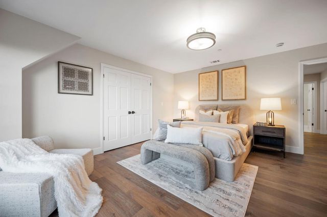260 Robin Road, Hillsborough, CA 94010