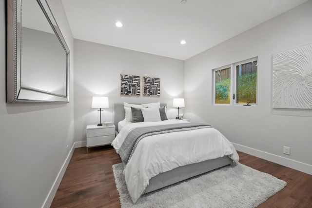 260 Robin Road, Hillsborough, CA 94010