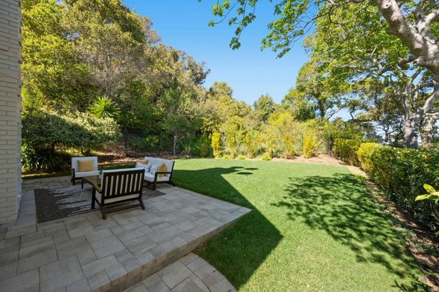 260 Robin Road, Hillsborough, CA 94010