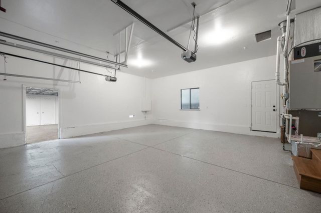 260 Robin Road, Hillsborough, CA 94010