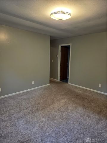 5526 Red Coach Road, Dayton, OH 45429