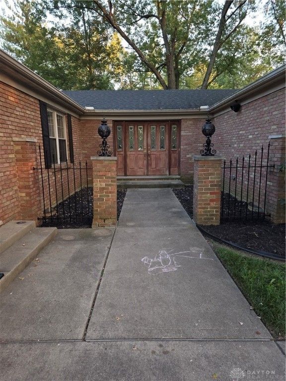 5526 Red Coach Road, Dayton, OH 45429