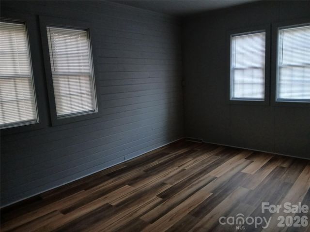 282 W Mountain Street, Rutherfordton, NC 28139