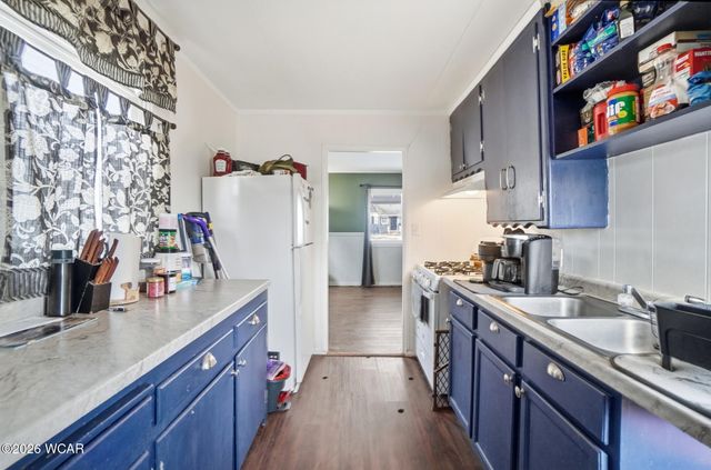 557 W Ashton Avenue, Lima, OH 45801