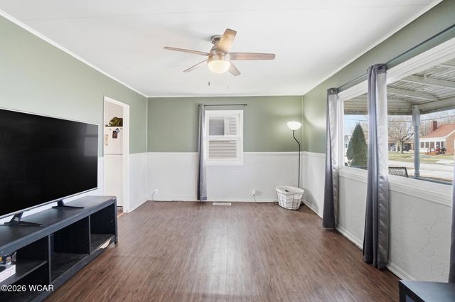 557 W Ashton Avenue, Lima, OH 45801