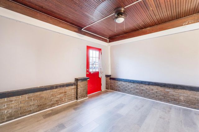 2640-2642 W Broad Street, Columbus, OH 43204