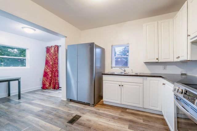 2640-2642 W Broad Street, Columbus, OH 43204
