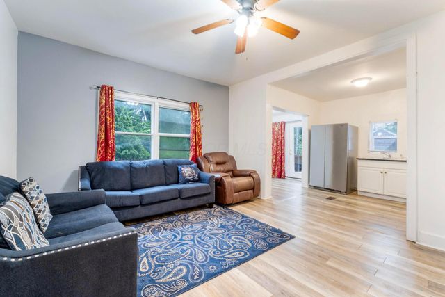 2640-2642 W Broad Street, Columbus, OH 43204