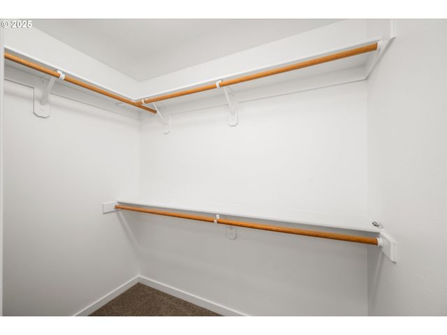 536 RABER Rd, Eugene, OR 97402