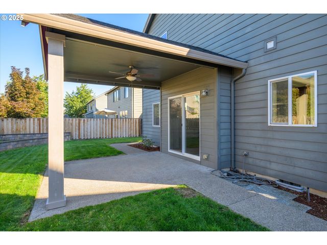 536 RABER Rd, Eugene, OR 97402