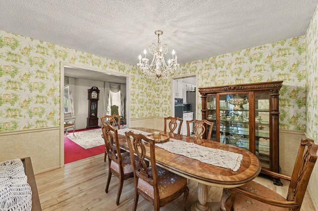 649 Pelzer Drive, Mount Pleasant, SC 29464