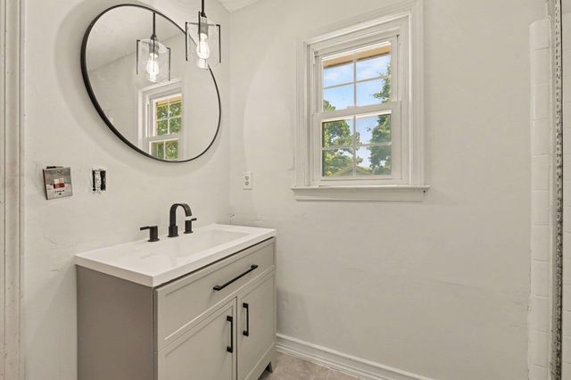 649 Pelzer Drive, Mount Pleasant, SC 29464