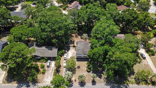 649 Pelzer Drive, Mount Pleasant, SC 29464