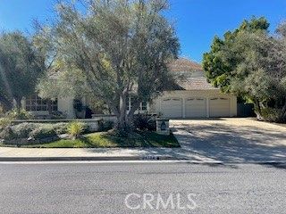 25704 Simpson Place, Calabasas, CA 91302
