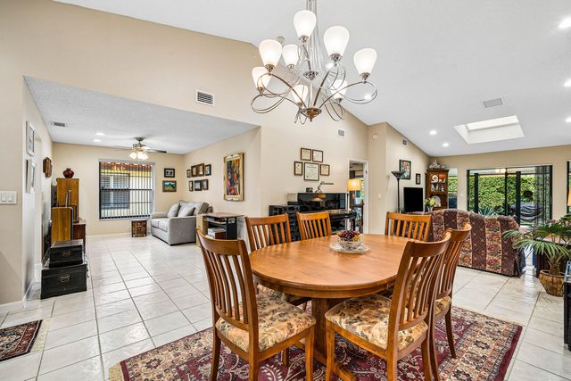 10069 Andrea Lane A, Boynton Beach, FL 33437