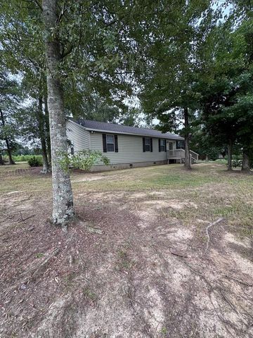 183 Chestnutt Road, Slocomb, AL 36375