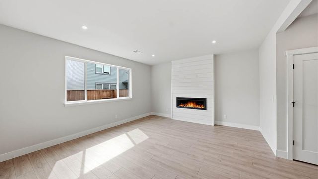 21556 SE Etna Place, Bend, OR 97702