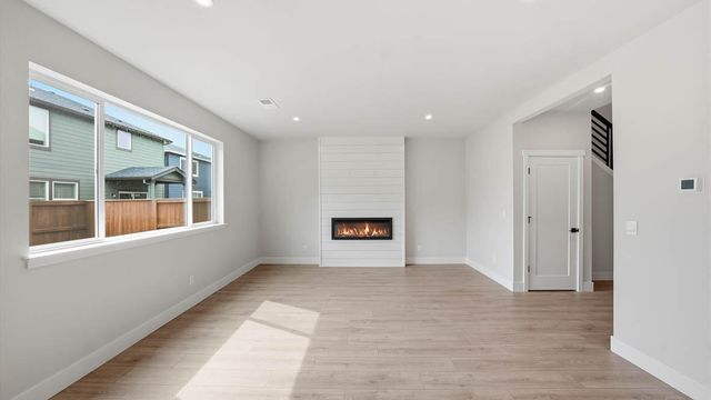 21556 SE Etna Place, Bend, OR 97702