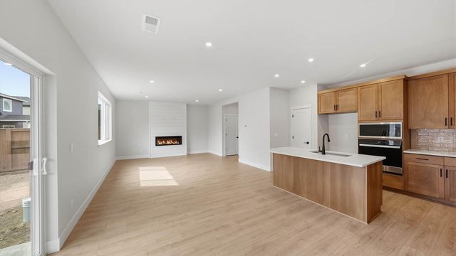 21556 SE Etna Place, Bend, OR 97702
