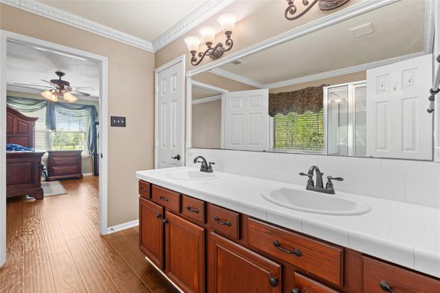 11547 Crockett Martin Road, Conroe, TX 77306