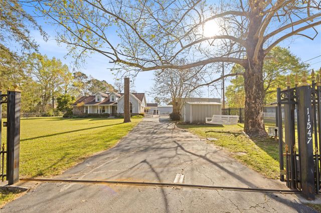 11547 Crockett Martin Road, Conroe, TX 77306