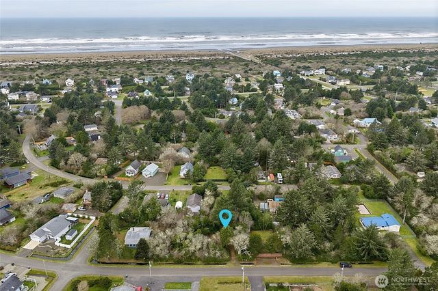 189 S Narwhal Loop SW, Ocean Shores, WA 98569