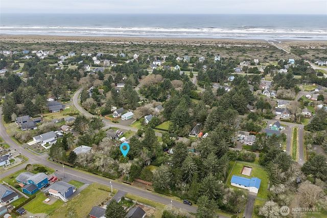 189 S Narwhal Loop SW, Ocean Shores, WA 98569