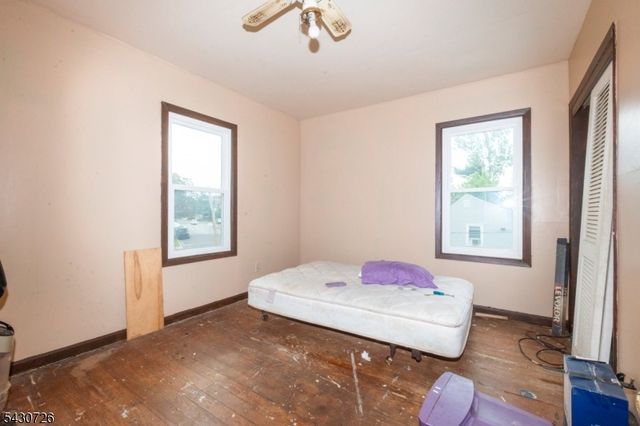 230 Aldene Rd, Roselle Boro, NJ 07203