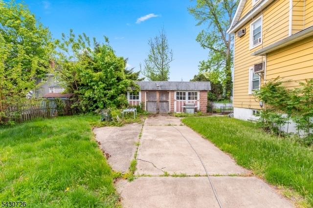 230 Aldene Rd, Roselle Boro, NJ 07203