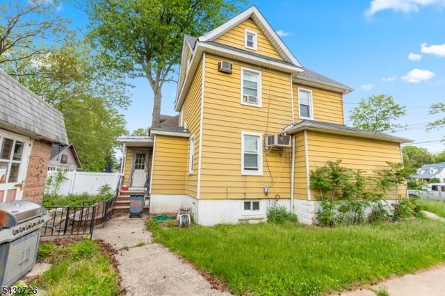 230 Aldene Rd, Roselle Boro, NJ 07203