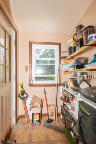 230 Aldene Rd, Roselle Boro, NJ 07203