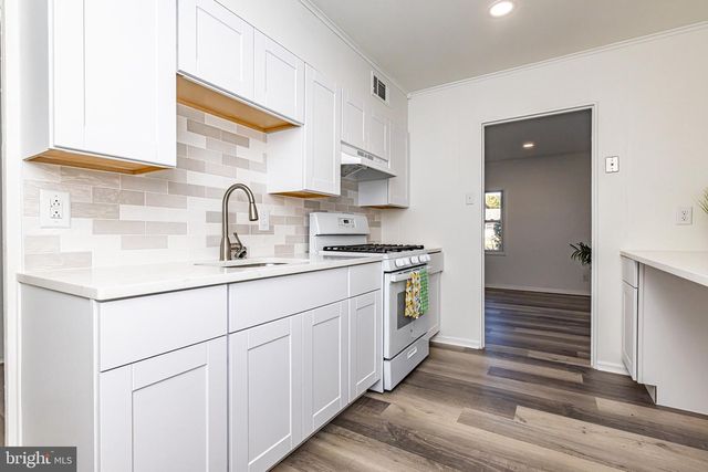 252 N OLDS BLVD, Fairless Hills, PA 19030