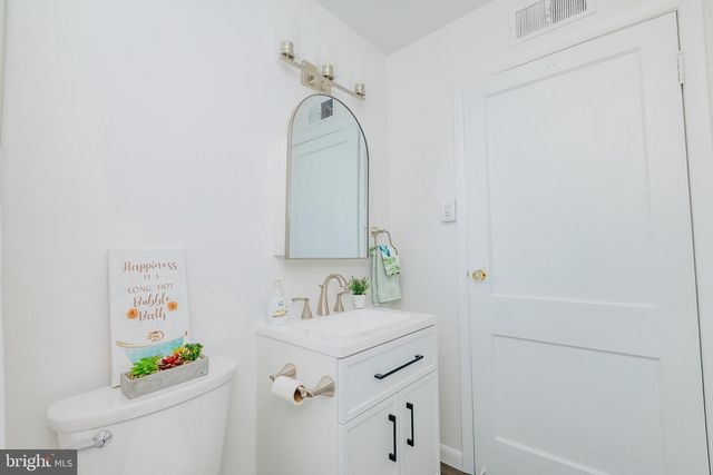 252 N OLDS BLVD, Fairless Hills, PA 19030