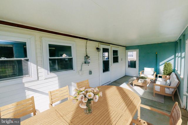 252 N OLDS BLVD, Fairless Hills, PA 19030