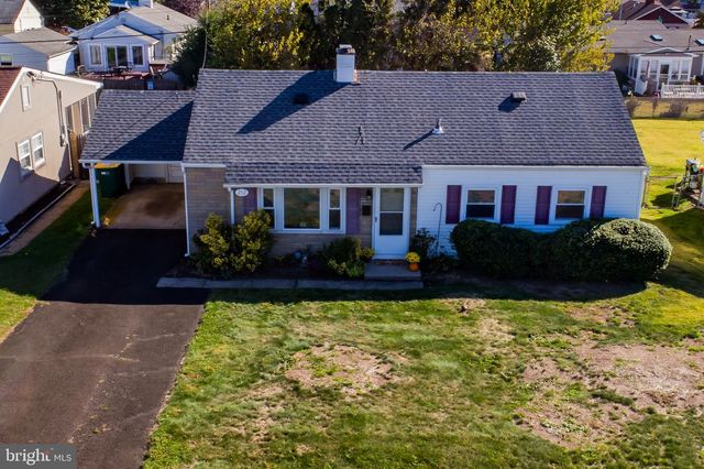 252 N OLDS BLVD, Fairless Hills, PA 19030