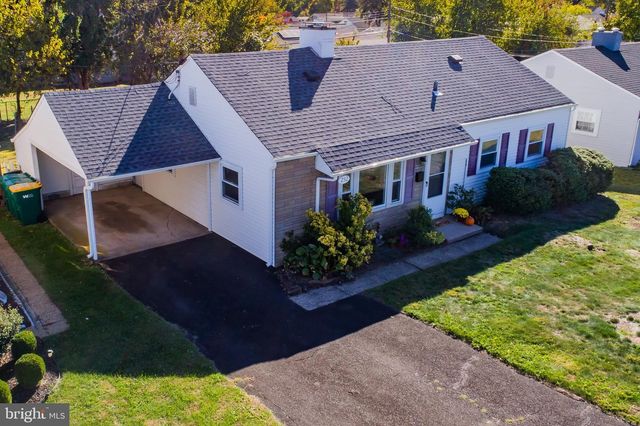 252 N OLDS BLVD, Fairless Hills, PA 19030