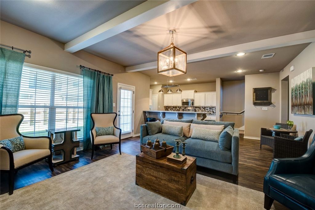 526 Momma Bear Drive, College Station, TX 77845 — photo 2