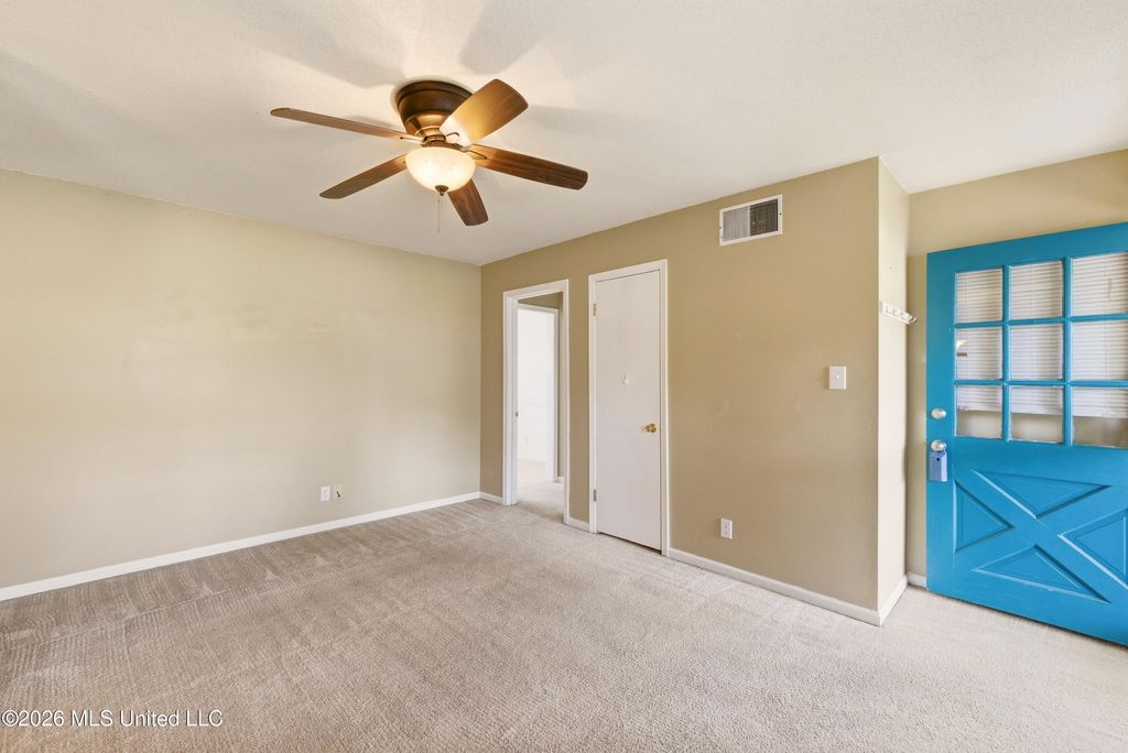 8874 Chesterfield Drive, Southaven, MS 38671 — photo 2