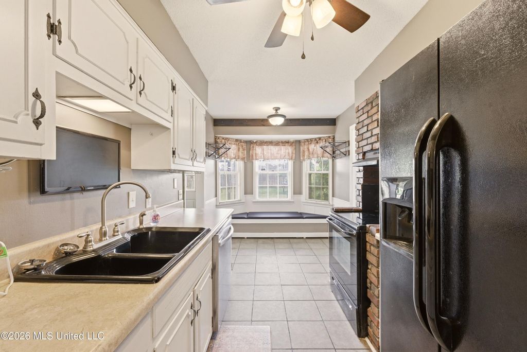 8874 Chesterfield Drive, Southaven, MS 38671 — photo 5