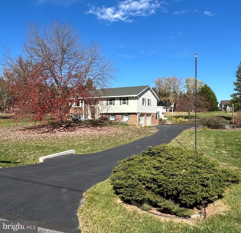 95 TABLE ROCK RD, Gettysburg, PA 17325