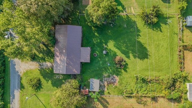 333 Price Circle, Spring City, TN 37381