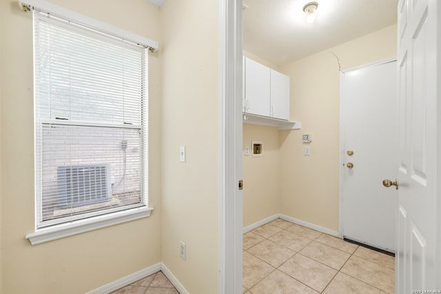 7518 Sutters Mine, Converse, TX 78109