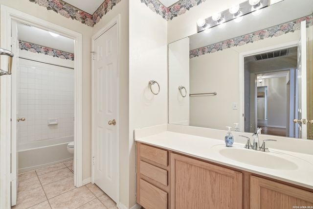 7518 Sutters Mine, Converse, TX 78109