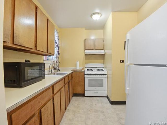 759 Jennings Street 5C, Bronx, NY 10459