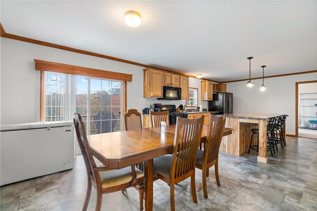 743 Slate Ave, Cranberry Twp, PA 16066