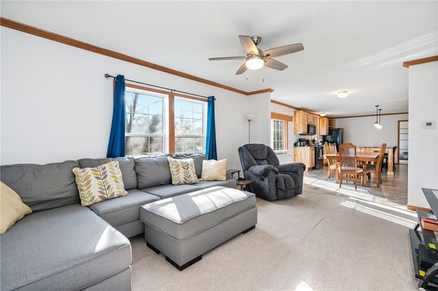 743 Slate Ave, Cranberry Twp, PA 16066