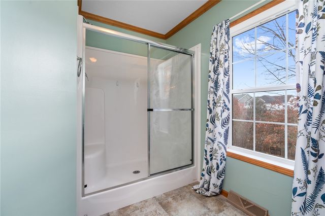 743 Slate Ave, Cranberry Twp, PA 16066